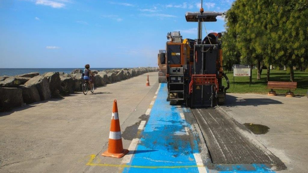 Florya Sahili'nde ki Bisiklet Yolu Yenileniyor