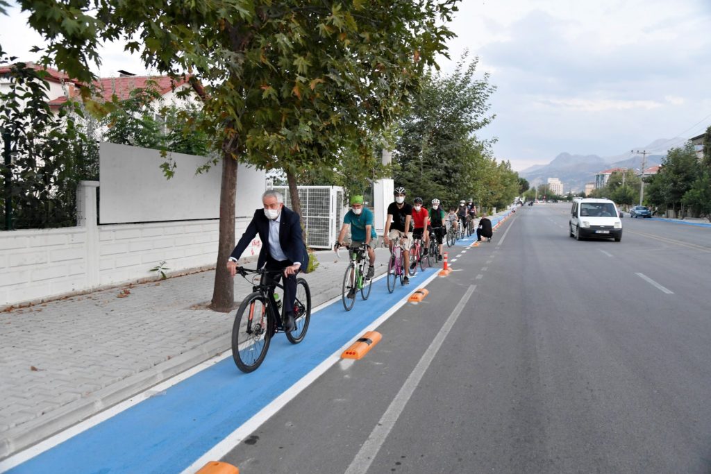 Isparta da Bisiklet Yolu Çalışmaları Devam Ediyor