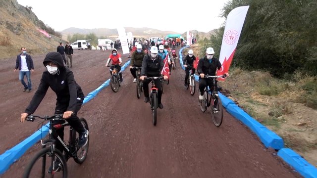 Turkuaz Bisiklet Yolu'nun İlk Etabı Açıldı